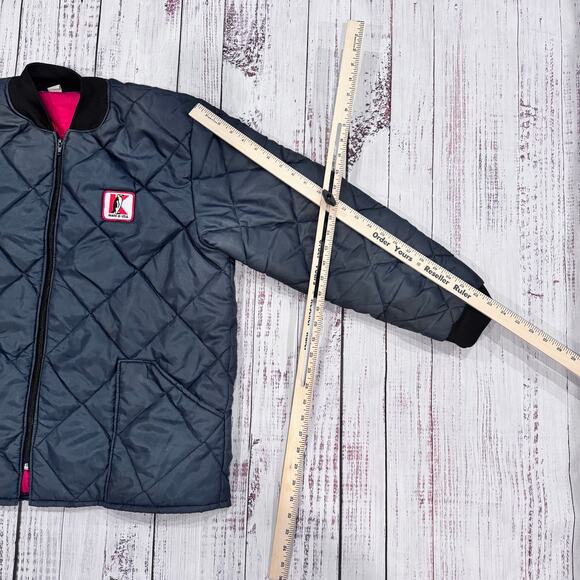 K-Brand Penguin Quilted Jacket Men’s L Gray Nylon Bomber USA Made - Picture 4 of 7